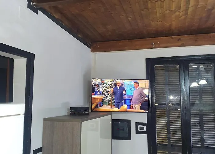 Деревянный коттедж B E B Bascus Argius *